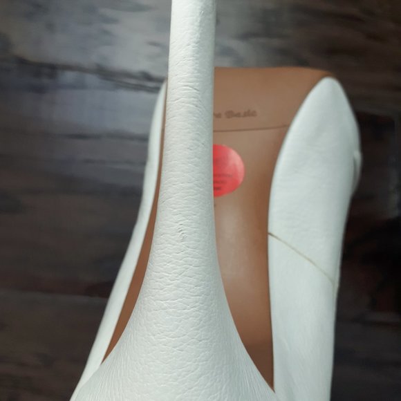 Zara White Open-Toe High Heels - Picture 7 of 10